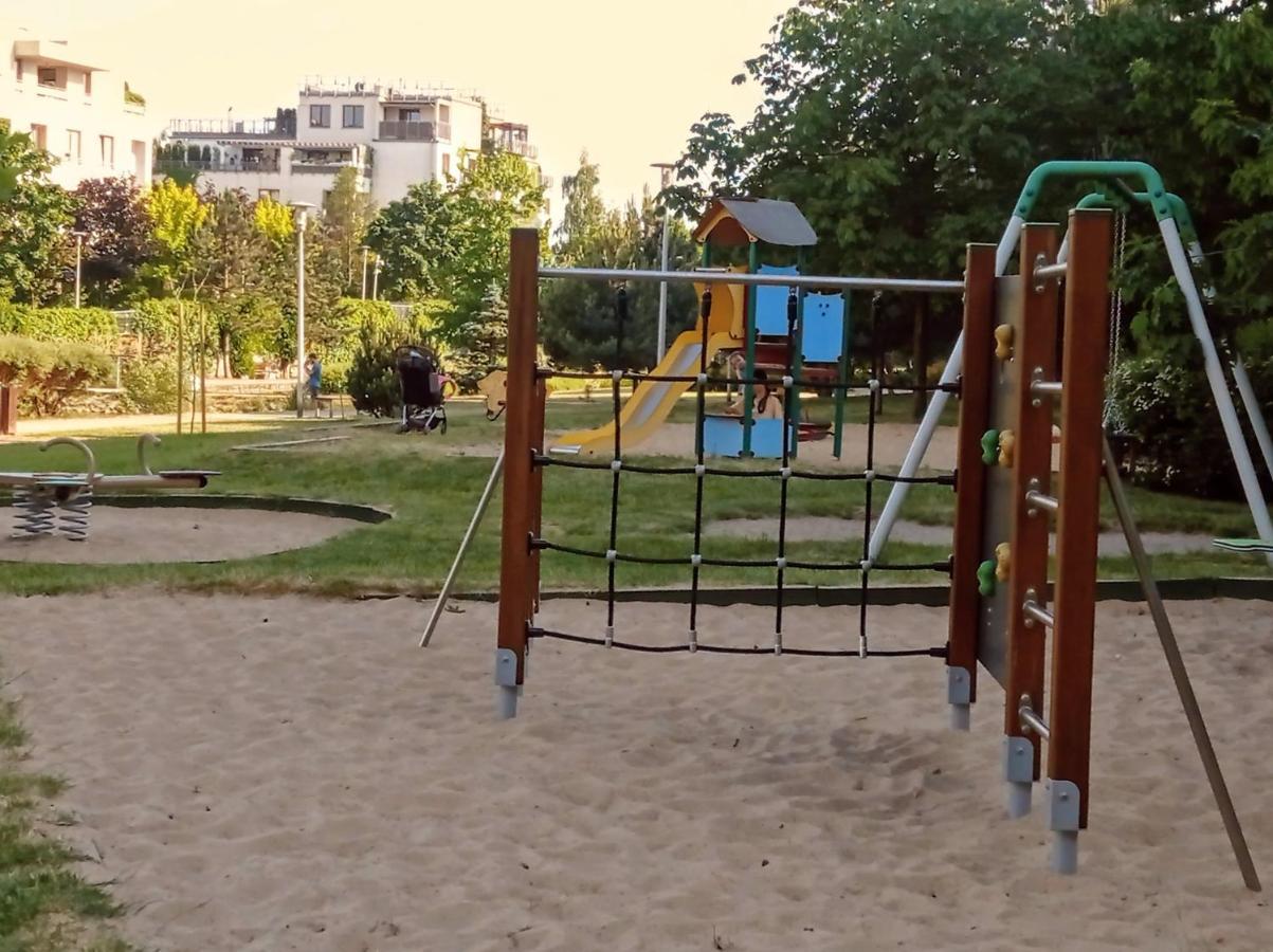 Mokotow, Apartment With Terrace, Greenery And Near The Airport! Warszawa Exteriör bild